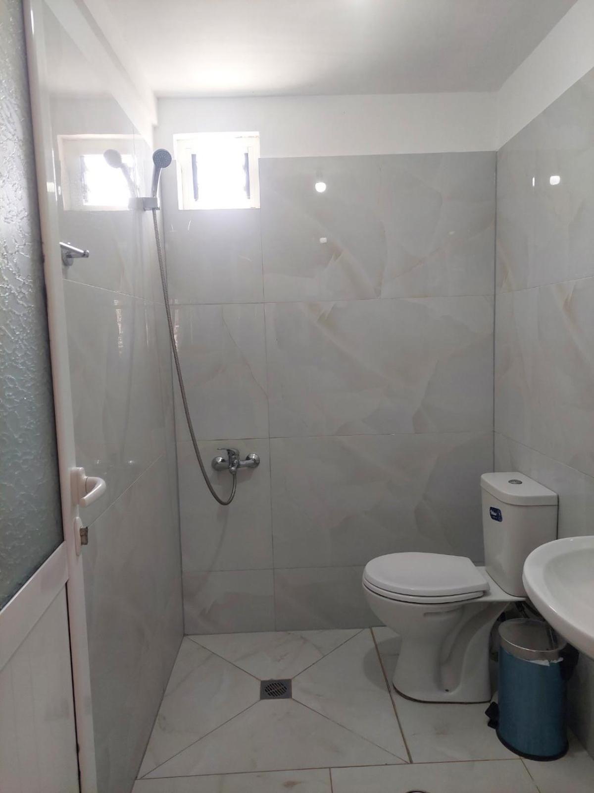Qeparo Antonio Rooms Екстериор снимка