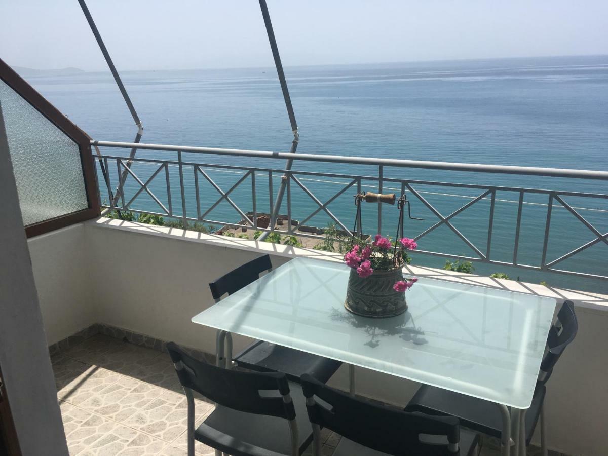 Qeparo Antonio Rooms Екстериор снимка
