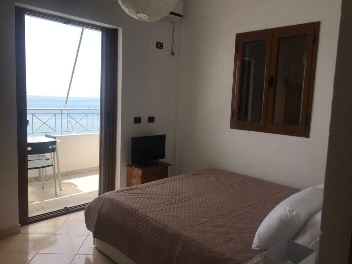 Qeparo Antonio Rooms Екстериор снимка