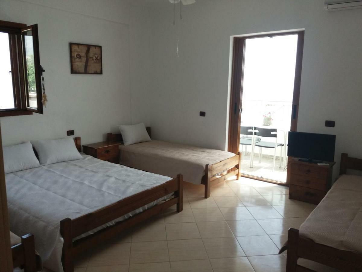 Qeparo Antonio Rooms Екстериор снимка